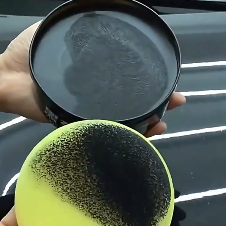 Cera universale nera per auto per superfici verniciate, metalliche e in plastica