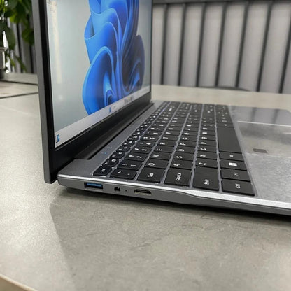 Laptop CPU: Intel N4020, RAM: 8 GB, 128, Windows 10, 2,8 GHz14,0 pollici SSD, We