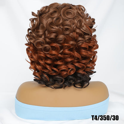 Esprimi la tua personalità con il massimo del volume grazie alla nostra Parrucca Afro Corta e Riccia da 35 cm con Frangia. TK